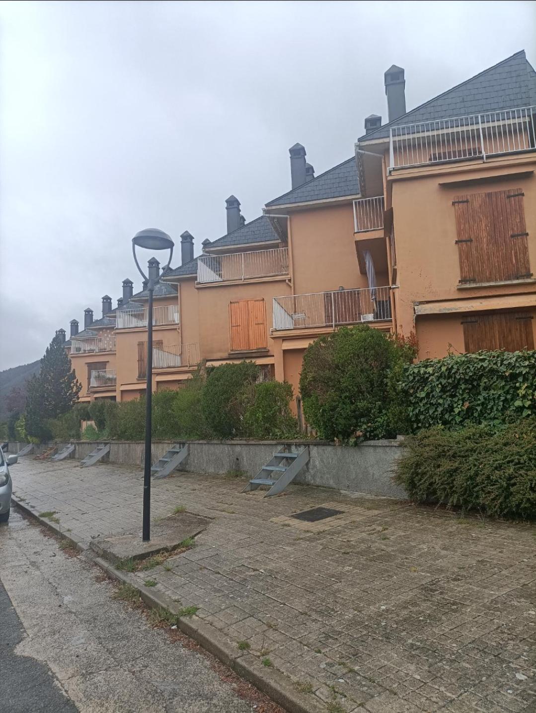 Apartamento Los Pajaritos Villanúa Екстериор снимка